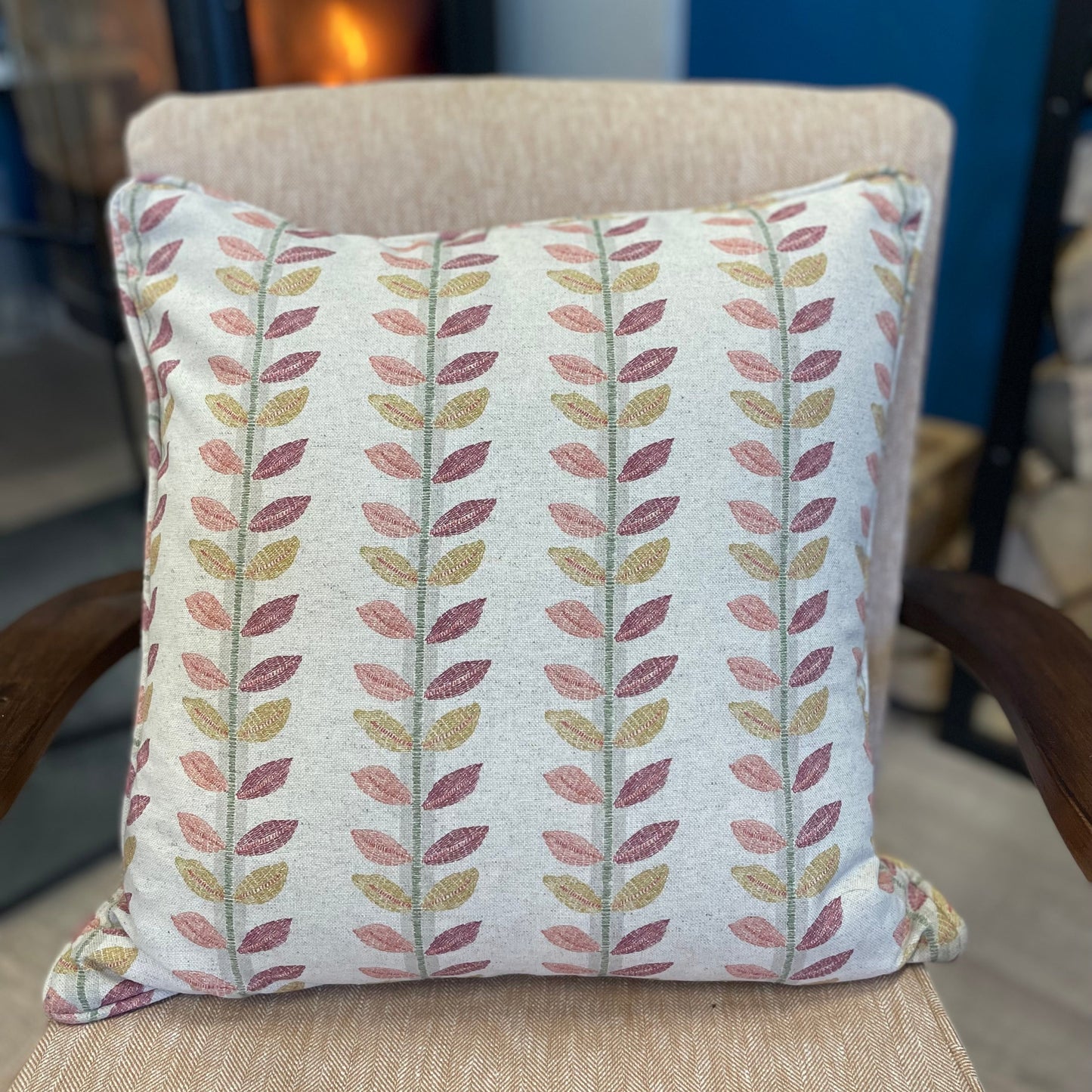 Raspberry Leaf Interiors Cushion Lilli Raspberry, 19", 48cm