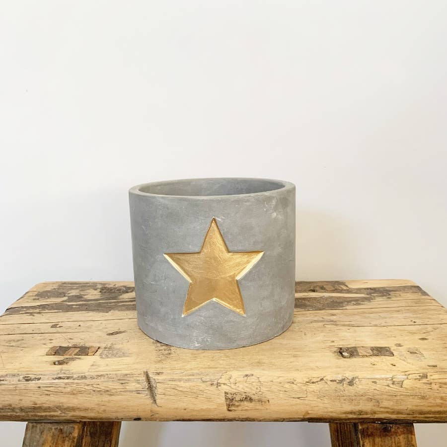 Gainsborough Gold Star Cement Planter, 11cm