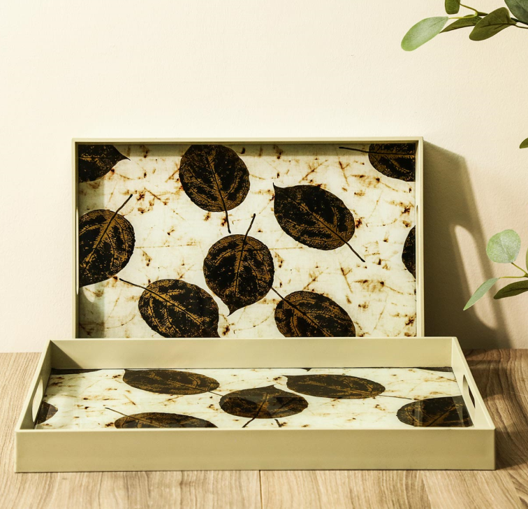 Set of Two White With Brown Gold Leaf Design Rectangular Trays