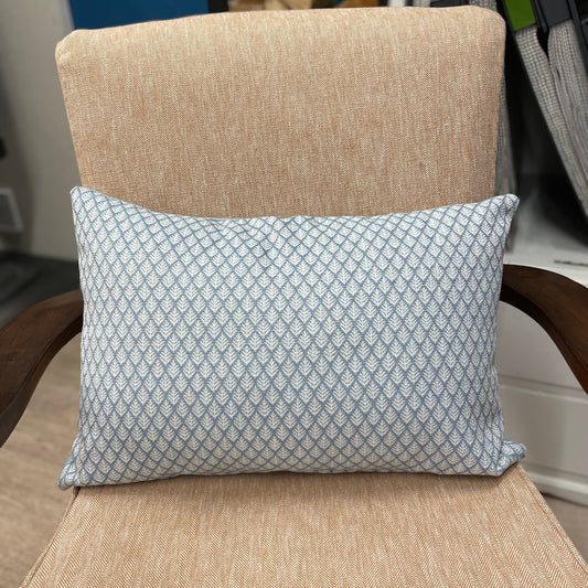 Florrie Delft Cushion 14" x 20" (35cm x 50cm)